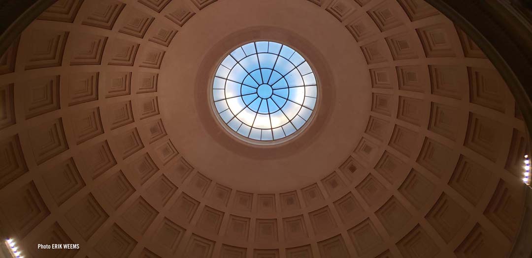 Dome inside the National Gallery of Art